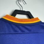 ⁦تيشيرت نادي برشلونة كلاسيك2015/2016⁩ - الصورة ⁦8⁩